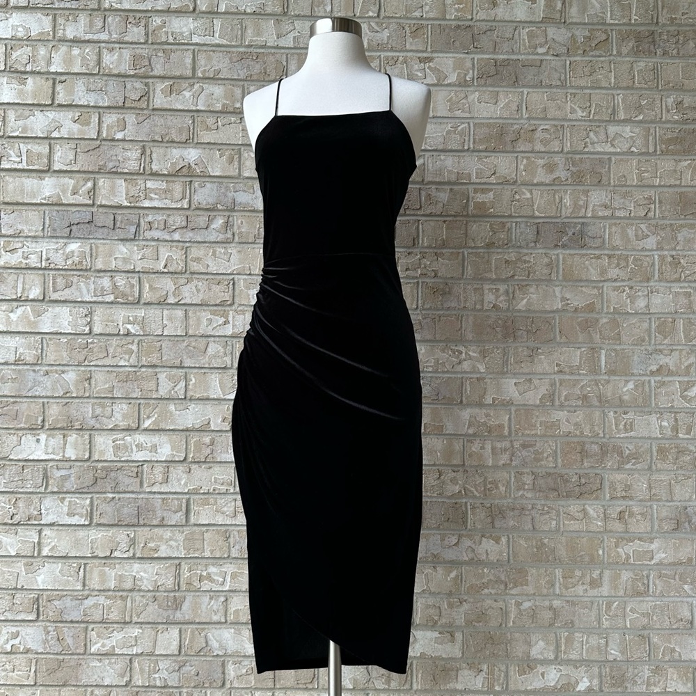 Aqua Long Velvet Dress Size M 🌸 - Picture 8 of 8